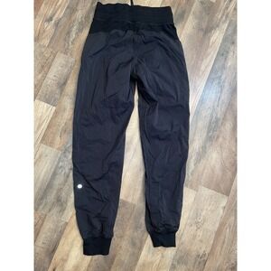 Lululemon black Dance Studio Joggers Black Size 2, 28" Inseam